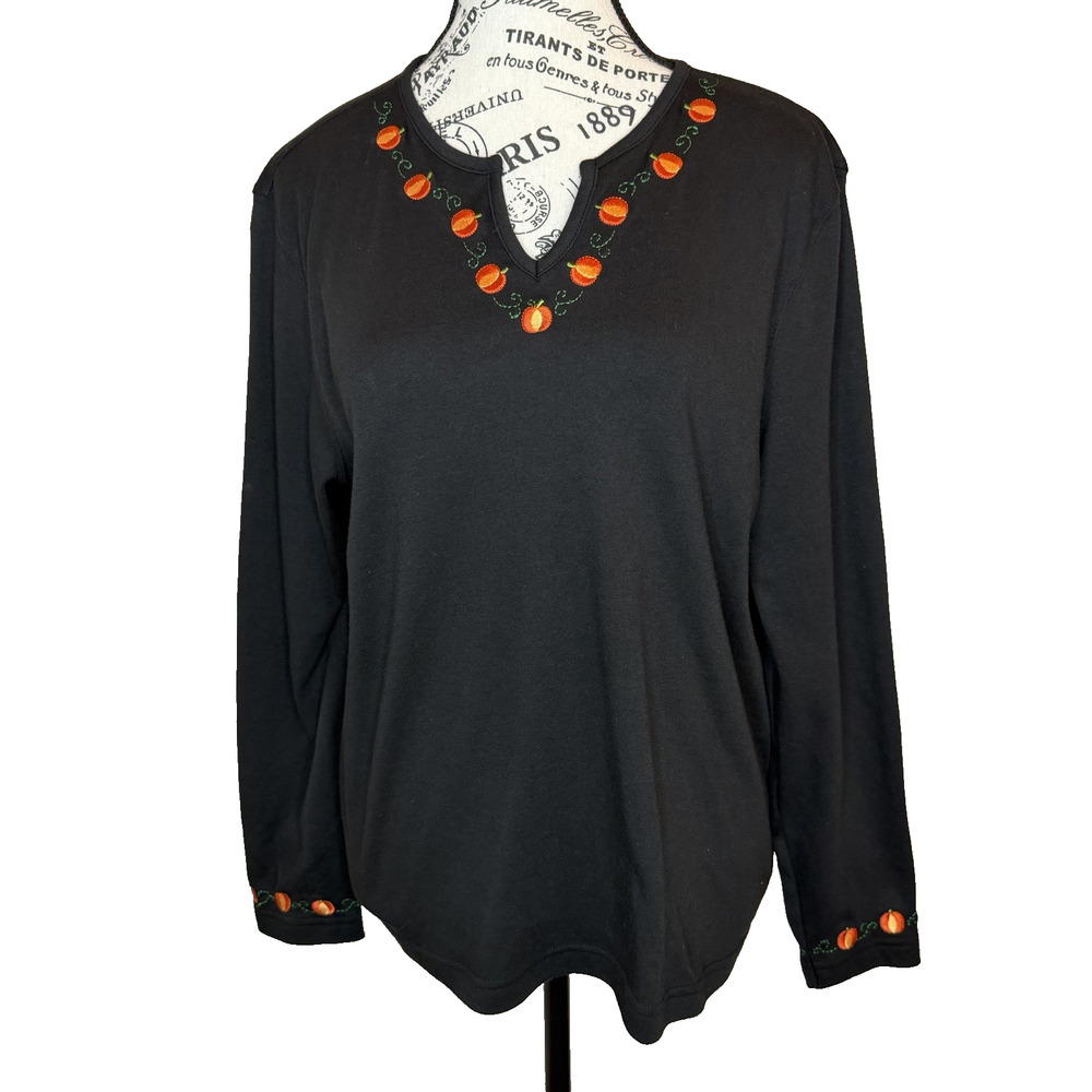 Designers Originals Women’s Long Sleeve T-Shirt PXL Black With Orange Pumpkins